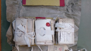 Confiscated French love letters finally opened after 265 years