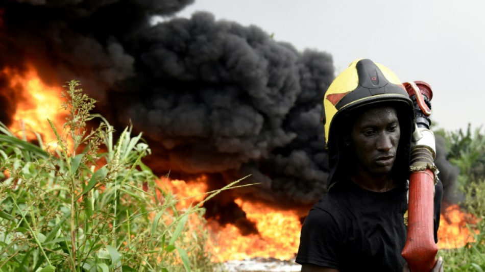 Al menos 80 muertos en la explosión de una refinería de petróleo ilegal en Nigeria