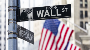 Wall Street e borse mondiali in rosso, timori per dazi di Trump