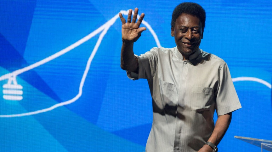 Pele discharged after urinary infection: hospital
