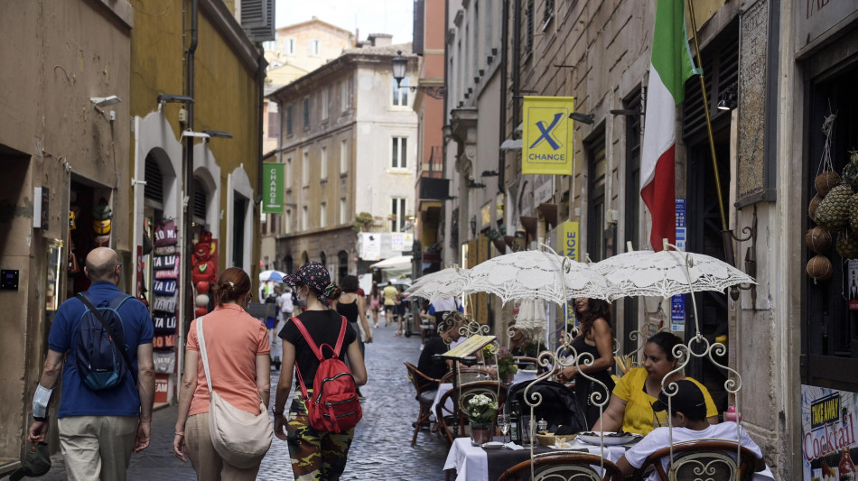 Unioncamere, ad agosto assunzioni in crescita del 7,5%