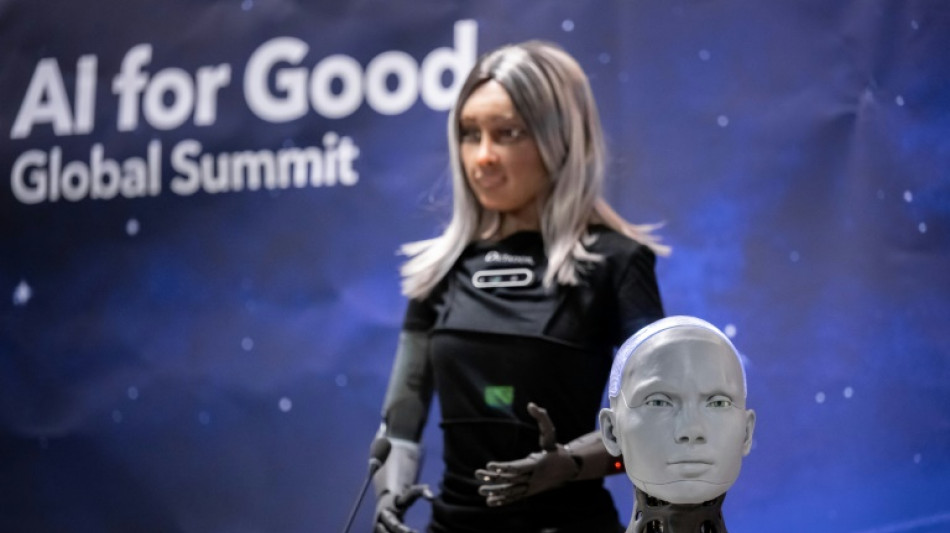 AI robots tell UN conference they could run the world