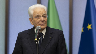 Mattarella, non affidarsi al web come fosse il medico di fiducia