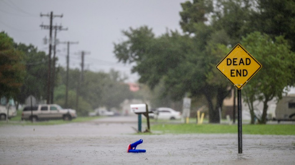 La tempête tropicale Francine progresse dans le sud des Etats-Unis
