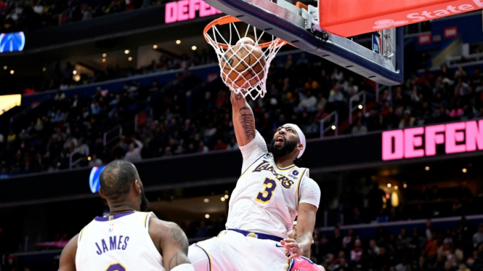 NBA: Boston refroidit Brooklyn, Davis érupte à 55 points avec les Lakers