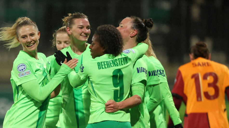 Dreierpack Popp: Wolfsburg im Jubiläumsspiel ohne Mühe