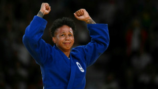 Judo: Amandine Buchard médaillée et consolée