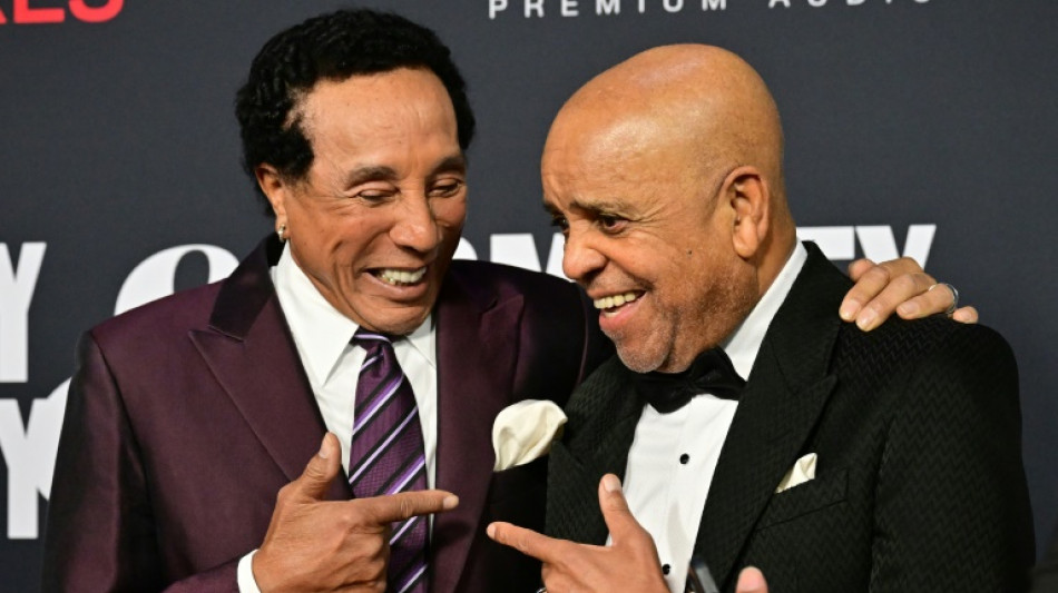 Motown's Smokey Robinson, Berry Gordy celebrated at pre-Grammy gala