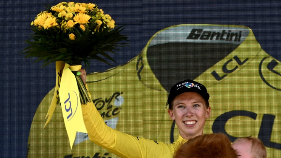 Tour de France Femmes: la Néerlandaise Wiebes, premier maillot jaune