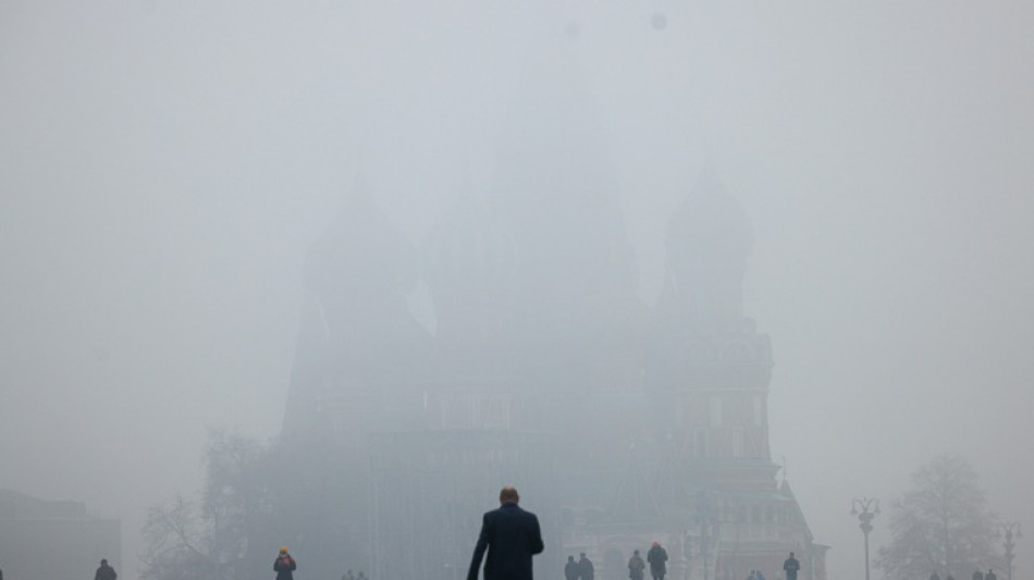 Russian economic prospects 'foggy' as sanctions cut deep