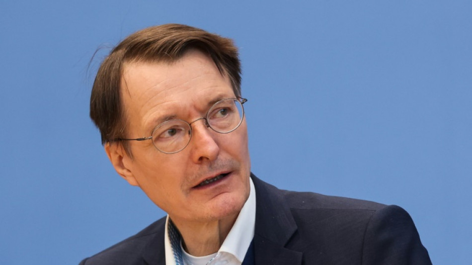 Lauterbach kritisiert Söders Ankündigung zur Impfpflicht in der Pflege