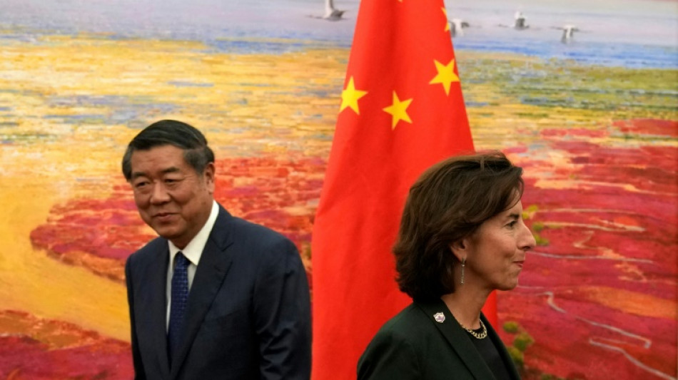 China, US hold fresh talks on trade disputes