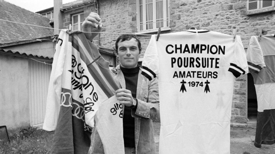 Hinault alaba a Pogacar, "el crack de su generación"