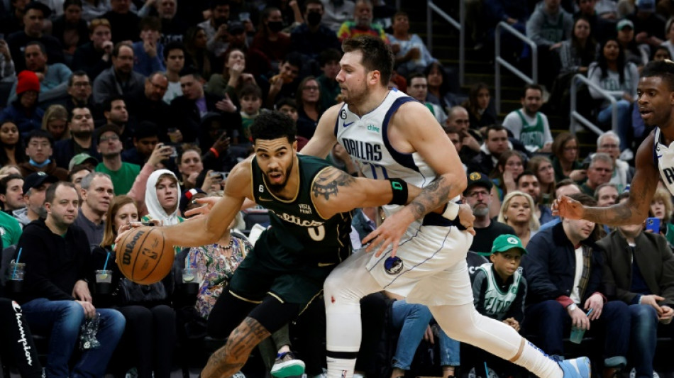 NBA: Tatum porte Boston contre le Dallas de Doncic