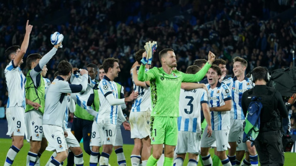 Real Sociedad vence Benfica e garante vaga nas oitavas da Champions