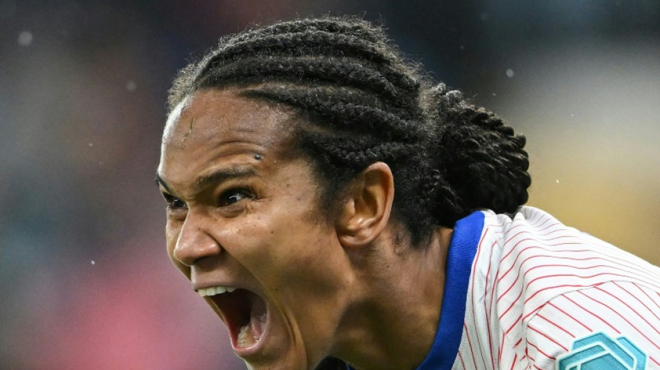 Foot/Bleues: Wendie Renard, l'indispensable capitaine