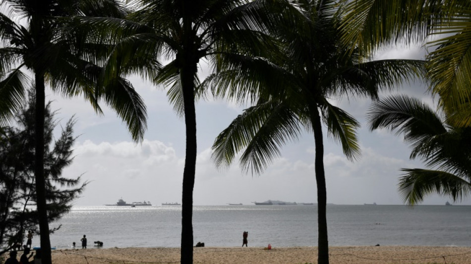 Covid en Chine: une partie des touristes coincés sur une île autorisés à partir