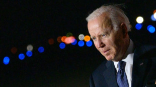 Biden promete seguir con los esfuerzos para endurecer la regulación de armas