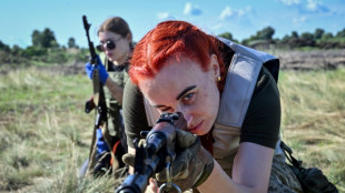 Ukrainian women fight for uniforms that fit