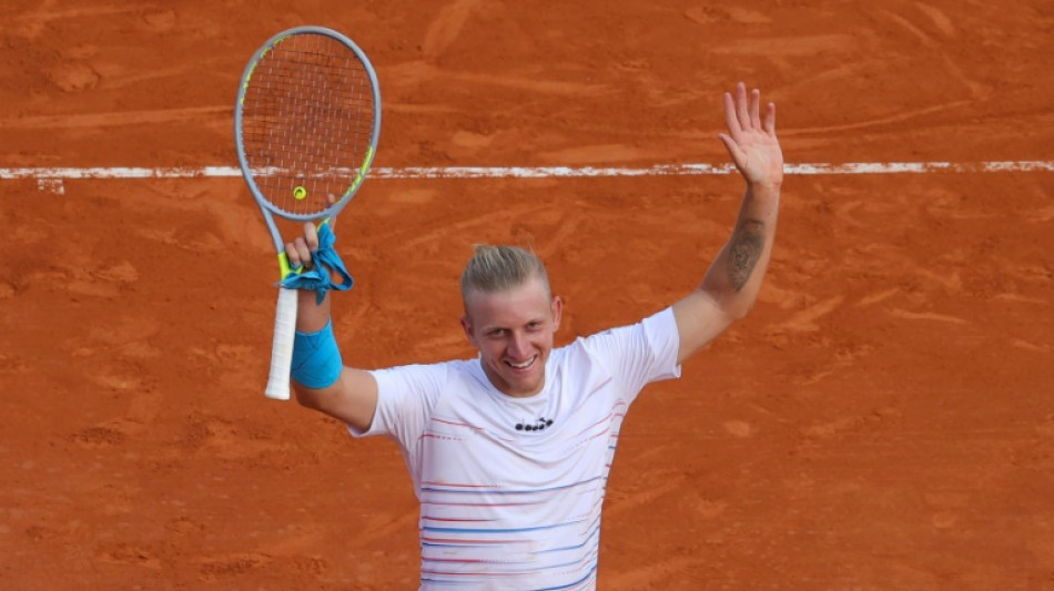 Davidovich vence y ya está en cuartos en Montecarlo, Schwartzman se cita con Tsitsipas