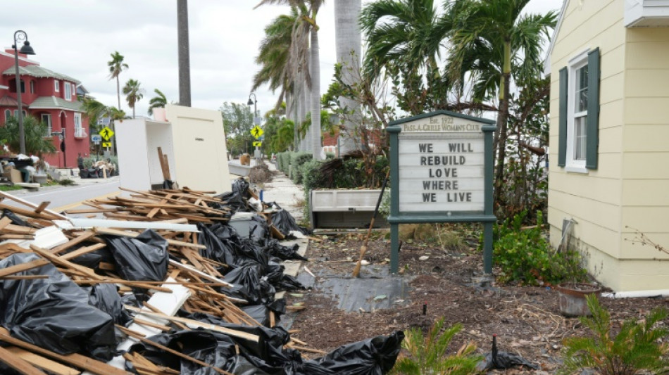 "Esto es demasiado": el oeste de Florida aguarda su segundo huracán en dos semanas