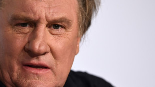 Accusations d'agressions sexuelles: Gérard Depardieu finalement absent à son procès