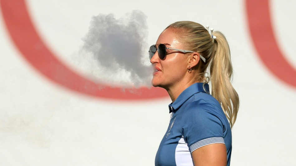 Bonding boosts Europe's bid to take fourth Solheim Cup in a row