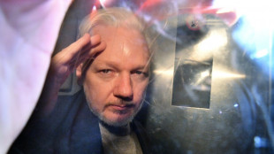 Souffrant, Julian Assange absent à une audience cruciale sur son extradition