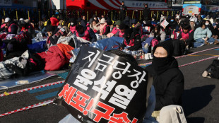 Nuove proteste a Seul per il mandato d'arresto di Yoon