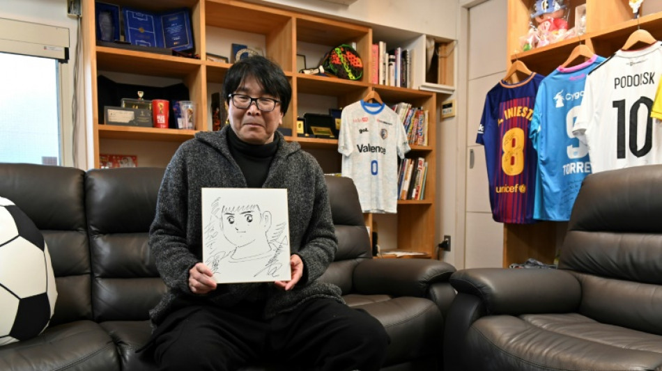 El autor del manga "Supercampeones" quiere conquistar el fútbol profesional japonés