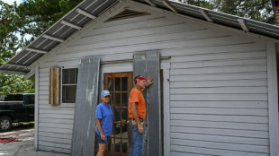 Evacuations et préparatifs en Floride avant l'arrivée de l'ouragan Idalia