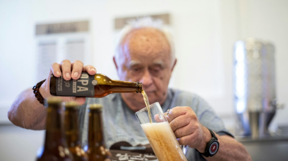 "Oma Wiener Lager": une bière pour et par des retraités viennois