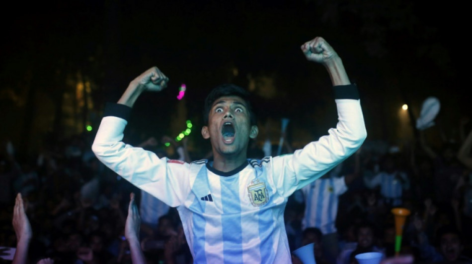 Bangladés celebra el triunfo de Argentina en el Mundial al grito de "Messi, Messi"