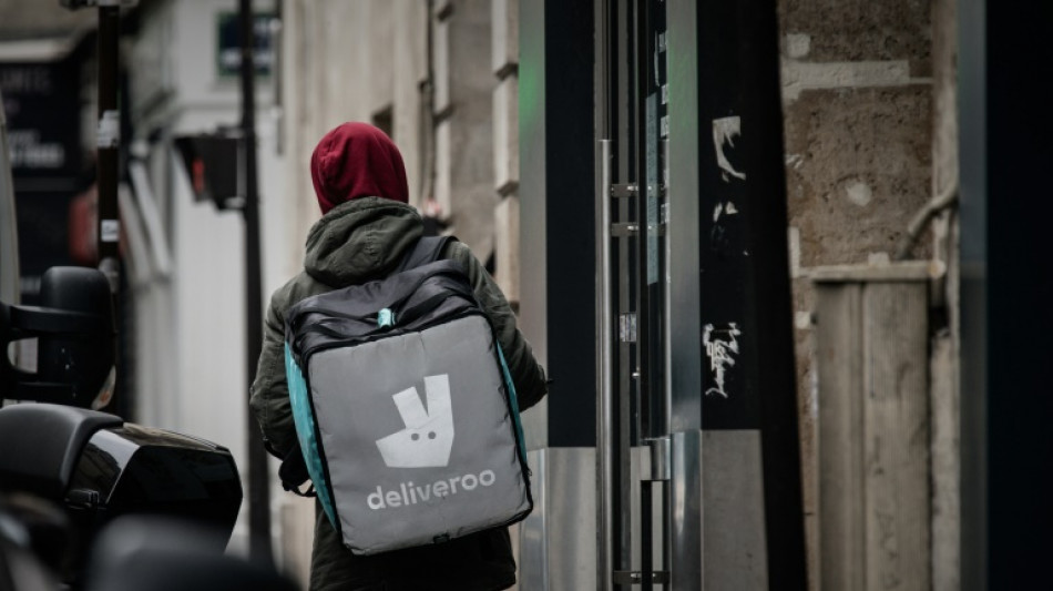 Procès Deliveroo: amende maximale et prison avec sursis requises pour un "système" de travail dissimulé