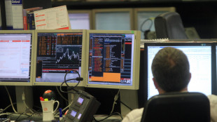 Borsa: Milano apre in rialzo, Ftse Mib +0,3% Stellantis rimbalza