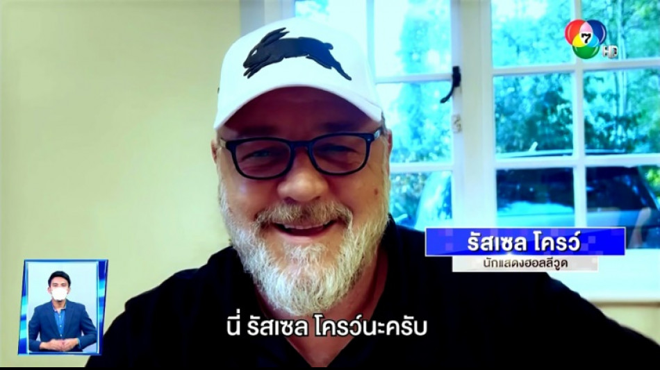 Hollywood star Russell Crowe quizzes Bangkok governor candidates 