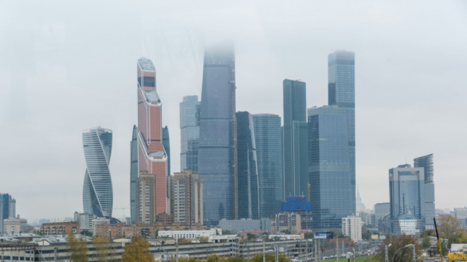 EU schließt sieben russische Banken von Swift aus und verbietet Staatsmedien