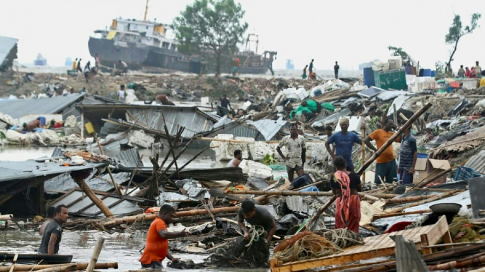 28 dead in Bangladesh cyclone, millions without power 