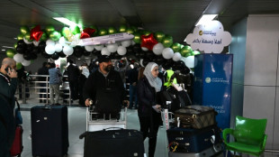 Syrie: reprise dans la liesse des vols internationaux à l'aéroport de Damas