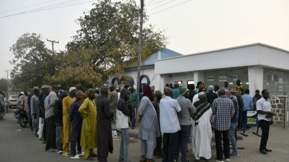 Riots break out in Nigerian cities amid cash scarcity