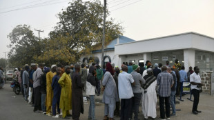 Uncertainty in Nigeria as cash, fuel shortages bite ahead of vote