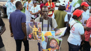 Sénégal: le pouvoir attendu au tournant après un raz-de-marée électoral annoncé  