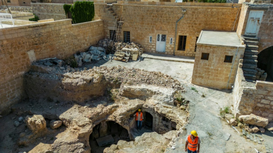 Une cave après l'autre, à la recherche d'une antique cité souterraine en Turquie