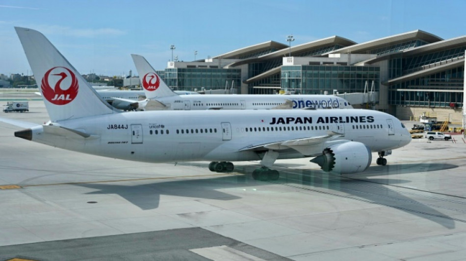 Japan Airlines comprará 32 aviones Airbus y 10 Boeing