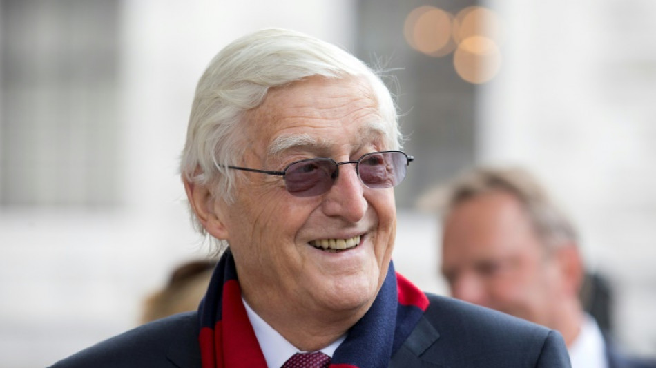 Muere a los 88 años el británico Michael Parkinson, el "rey" de las entrevistas