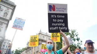 UK nurses begin unprecedented walkout