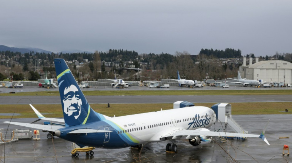 Boeing exec apologizes over MAX 9 problem, promises fixes