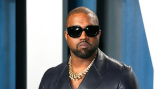 Twitter suspende a Kanye West tras sus publicaciones a favor de Hitler