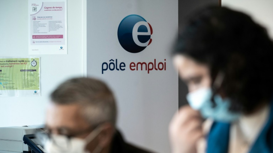 Pôle emploi: légère hausse du chômage en juillet de +0,6%