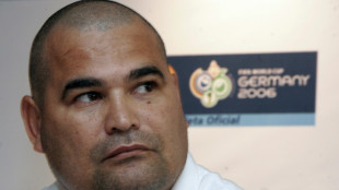 El exarquero Chilavert anuncia que competirá por la presidencia de Paraguay